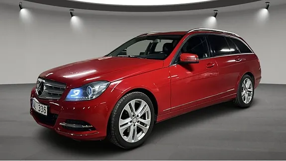 Mercedes-Benz C220 2014 photo 2