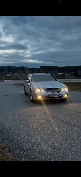 Mercedes-Benz E220 2007 photo 3