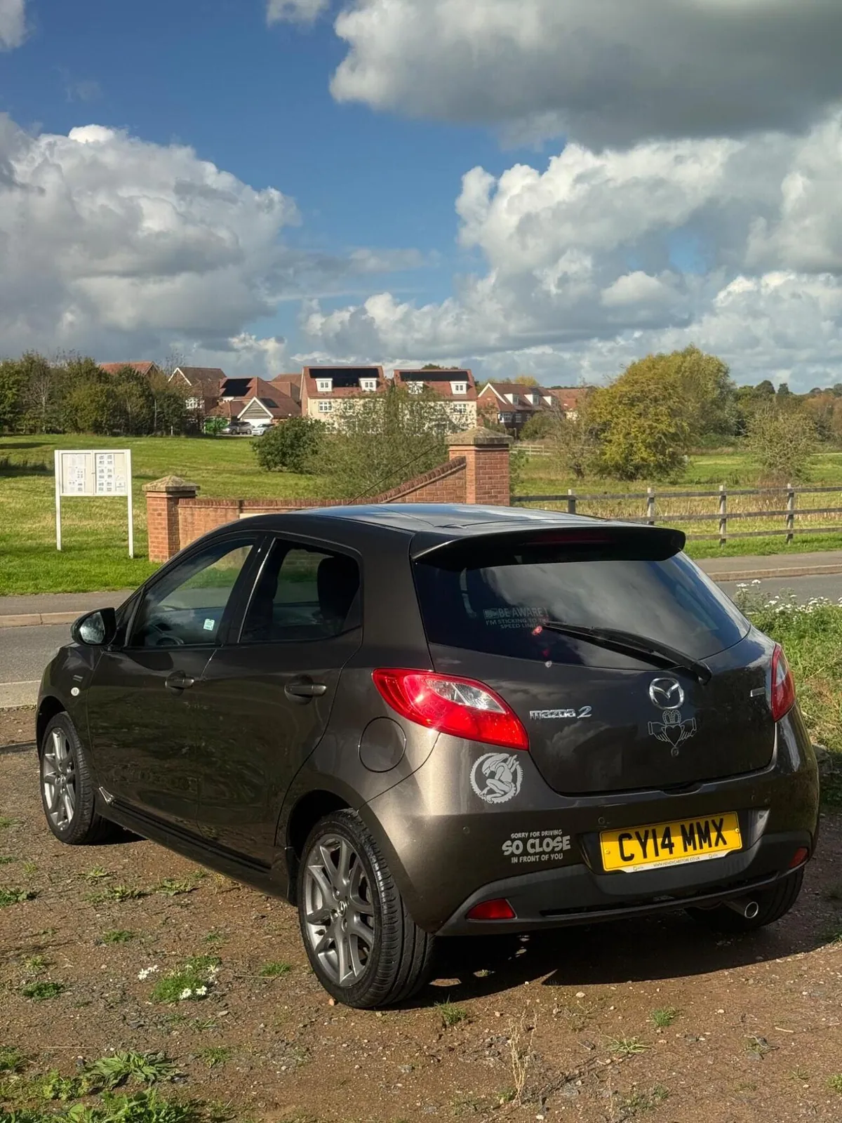 Mazda Mazda2 2014 photo 5