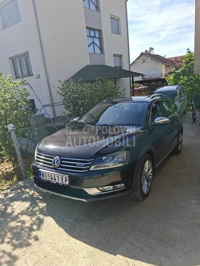Volkswagen Passat B7 Alltrack 2012 photo 2