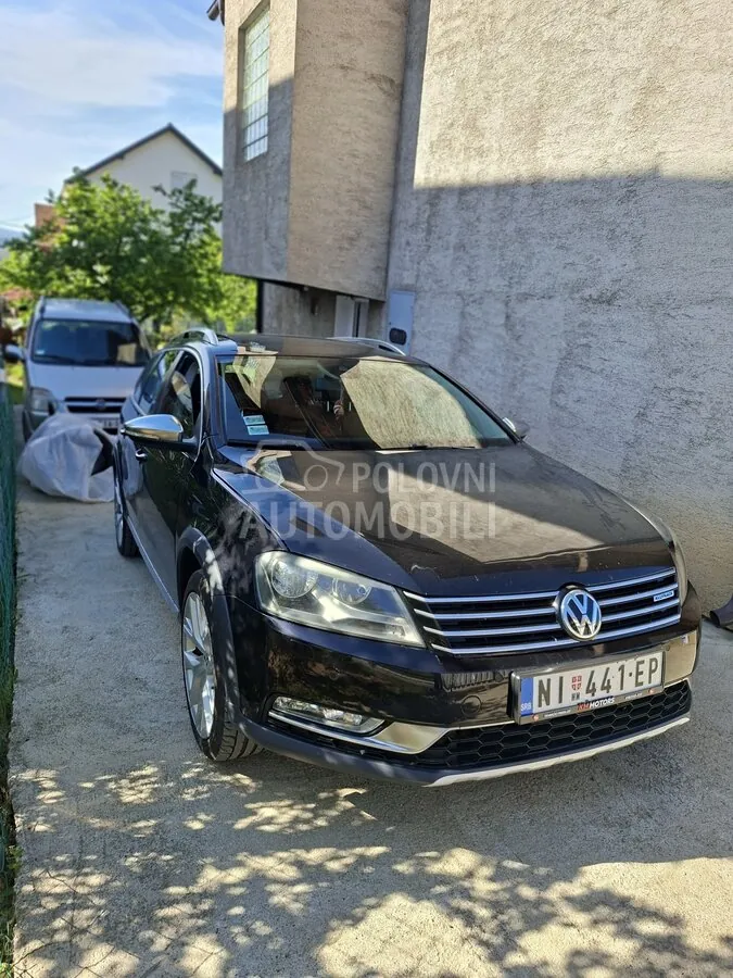 Volkswagen Passat B7 Alltrack 2012 photo 3