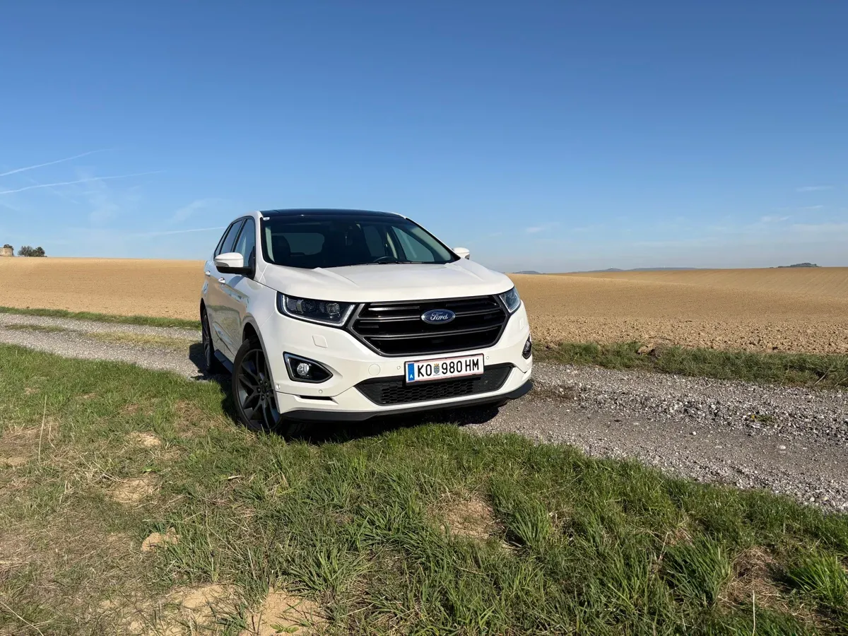 Ford Edge 2017 photo 2