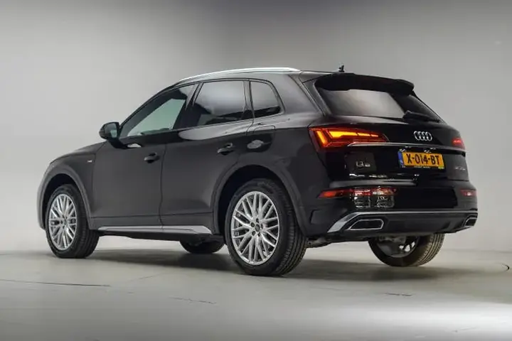 Audi Q5 2022 photo 3