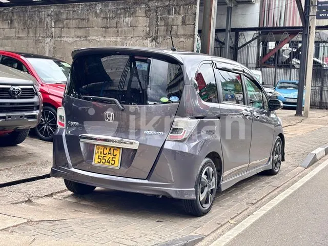 Honda Freed 2013 photo 5