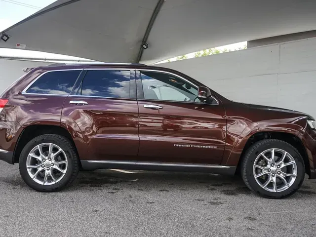 Jeep Grand Cherokee 2013 photo 3
