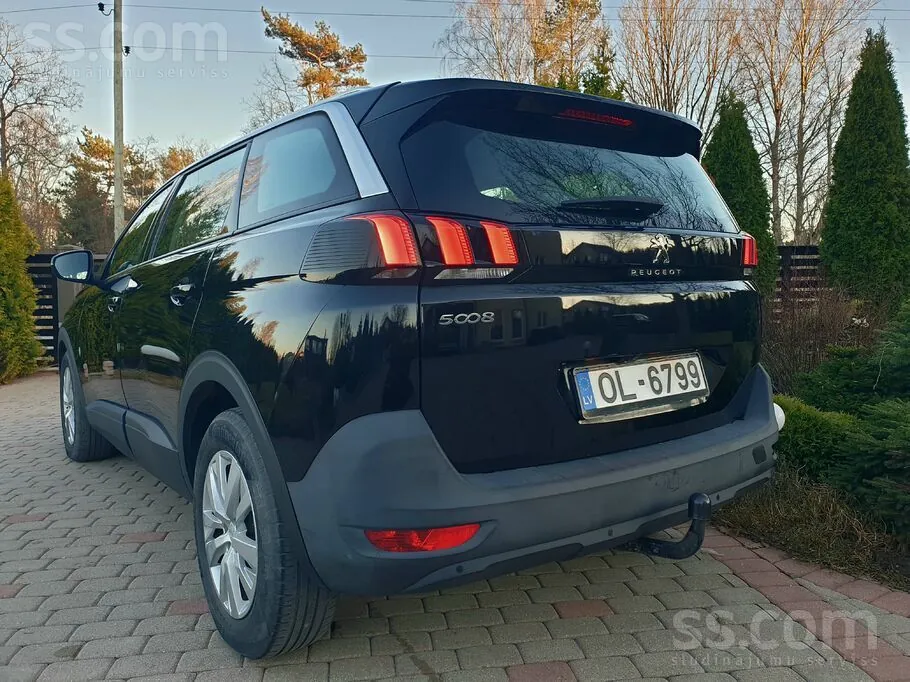 Peugeot 5008 2018 photo 5