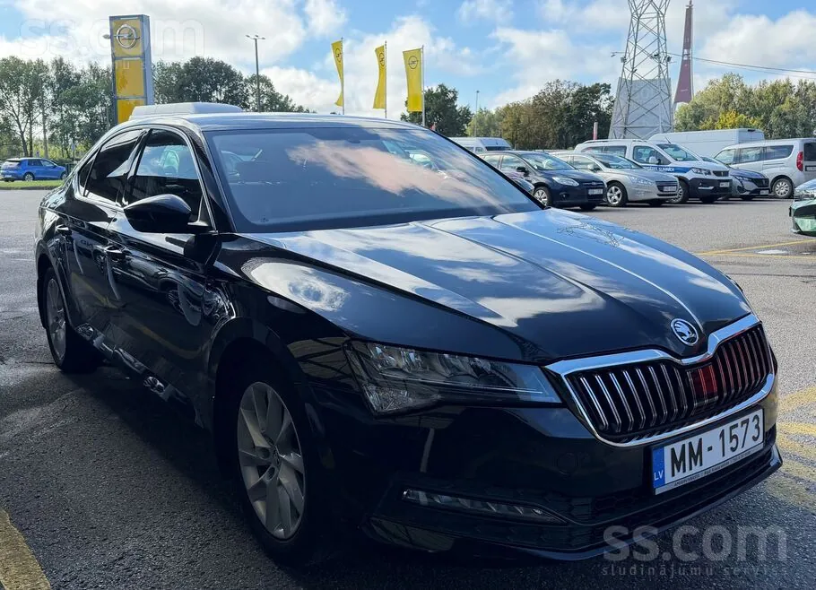 Skoda Superb 2020 photo 2