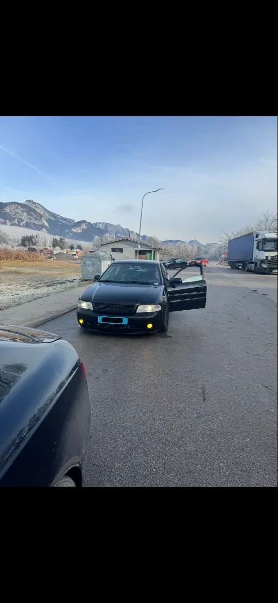 Audi A4 1999 photo 3