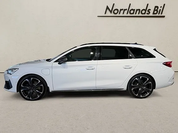 Cupra Leon 2024 photo 2