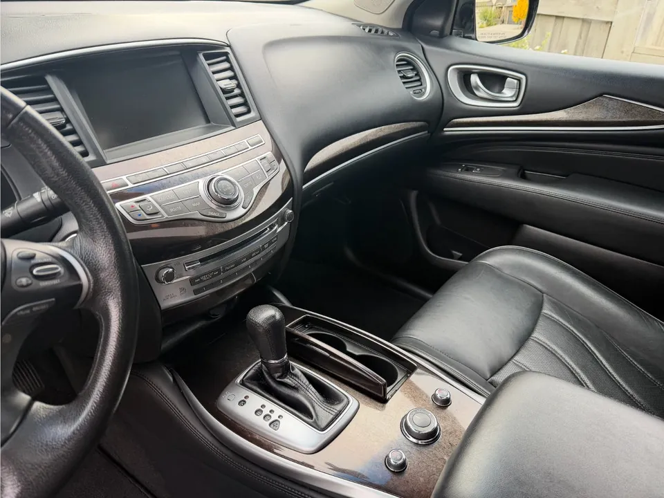 Infiniti Jx35 2013 photo 5