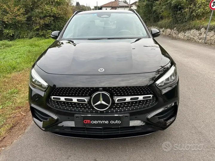 Mercedes-Benz Gla 200 2024 photo 2