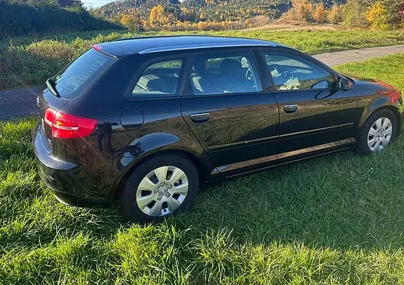 Audi A3 2011 photo 4