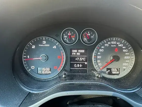 Audi A3 2011 photo 5