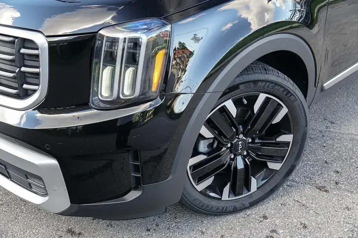 Kia Telluride 2023 photo 4