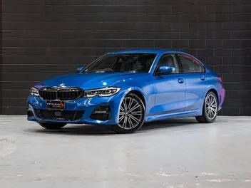 BMW 320I 2019 photo 2
