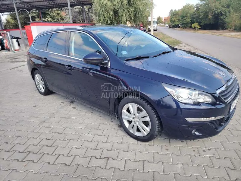 Peugeot 308 2015 photo 2