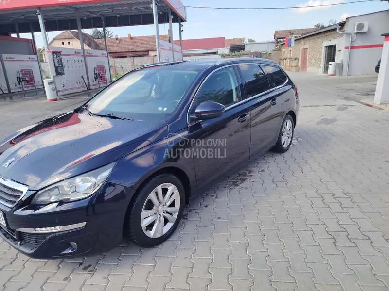 Peugeot 308 2015 photo 4