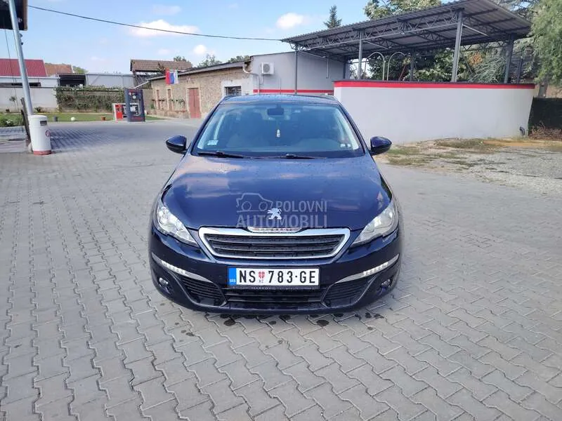 Peugeot 308 2015 photo 5