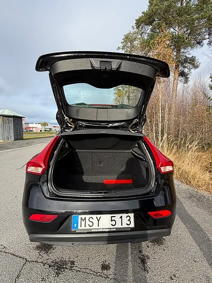 Volvo V40 2013 photo 3