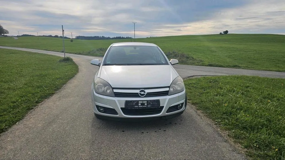 Opel Astra H
