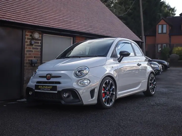 Abarth 595 2018 photo 5