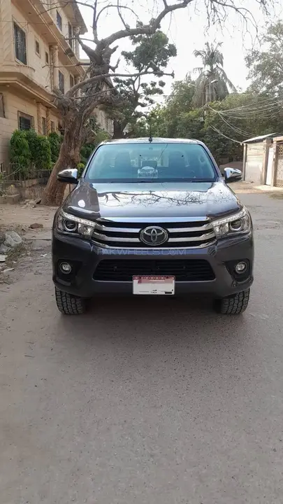 Toyota Hilux