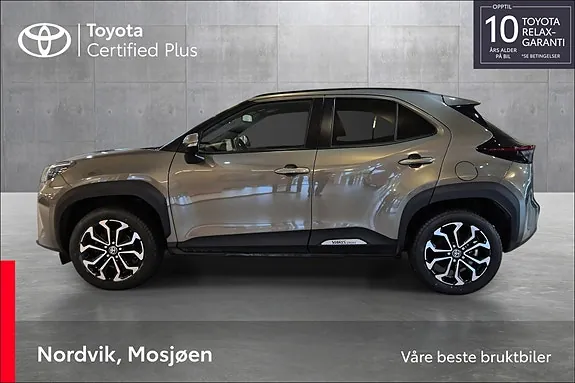 Toyota Yaris Cross 2023 photo 2