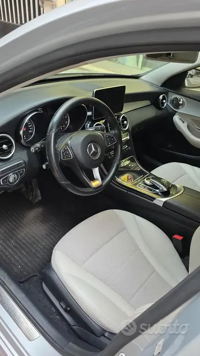 Mercedes-Benz C-Class 2018 photo 5