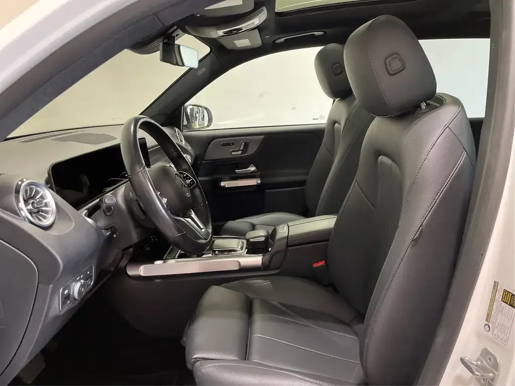 Mercedes-Benz Eqb 2023 photo 3