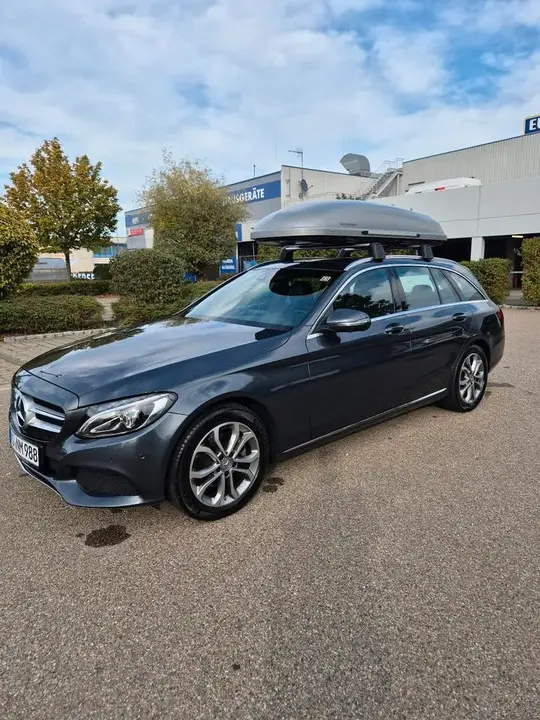 Mercedes-Benz 220 Cdi