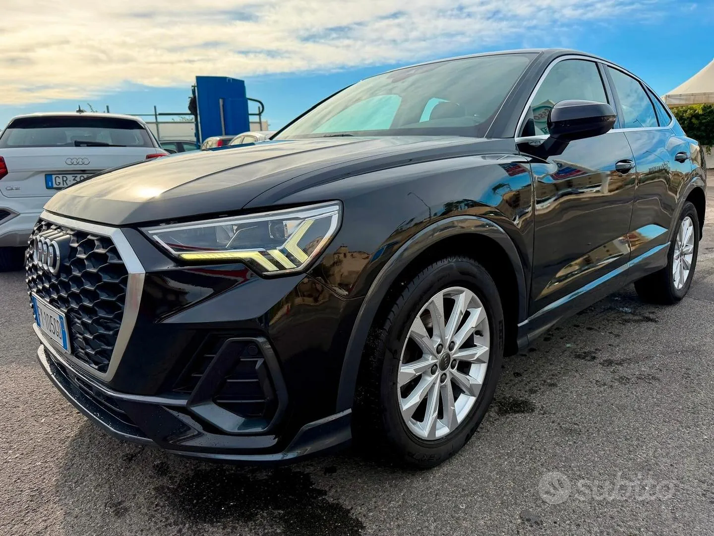 Audi Q3 2019 photo 2