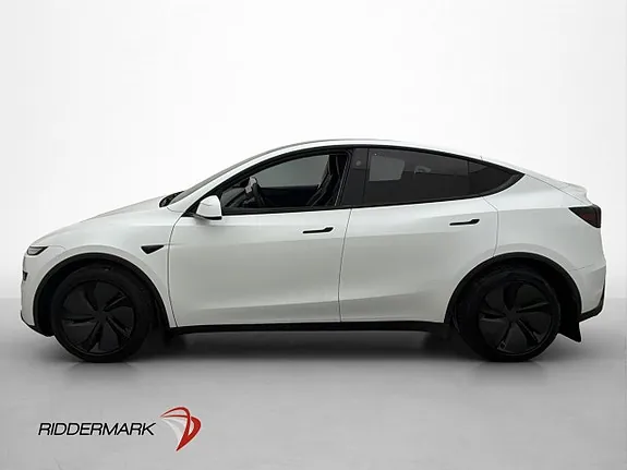 Tesla Model Y 2025 photo 5