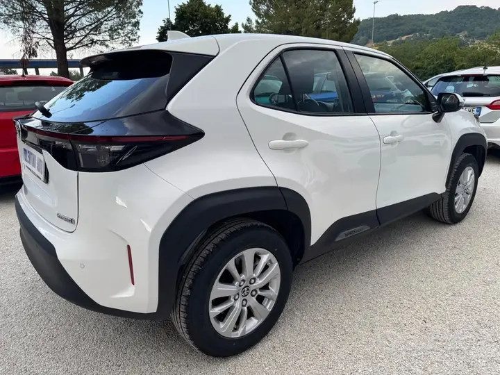 Toyota Yaris Cross 2022 photo 4