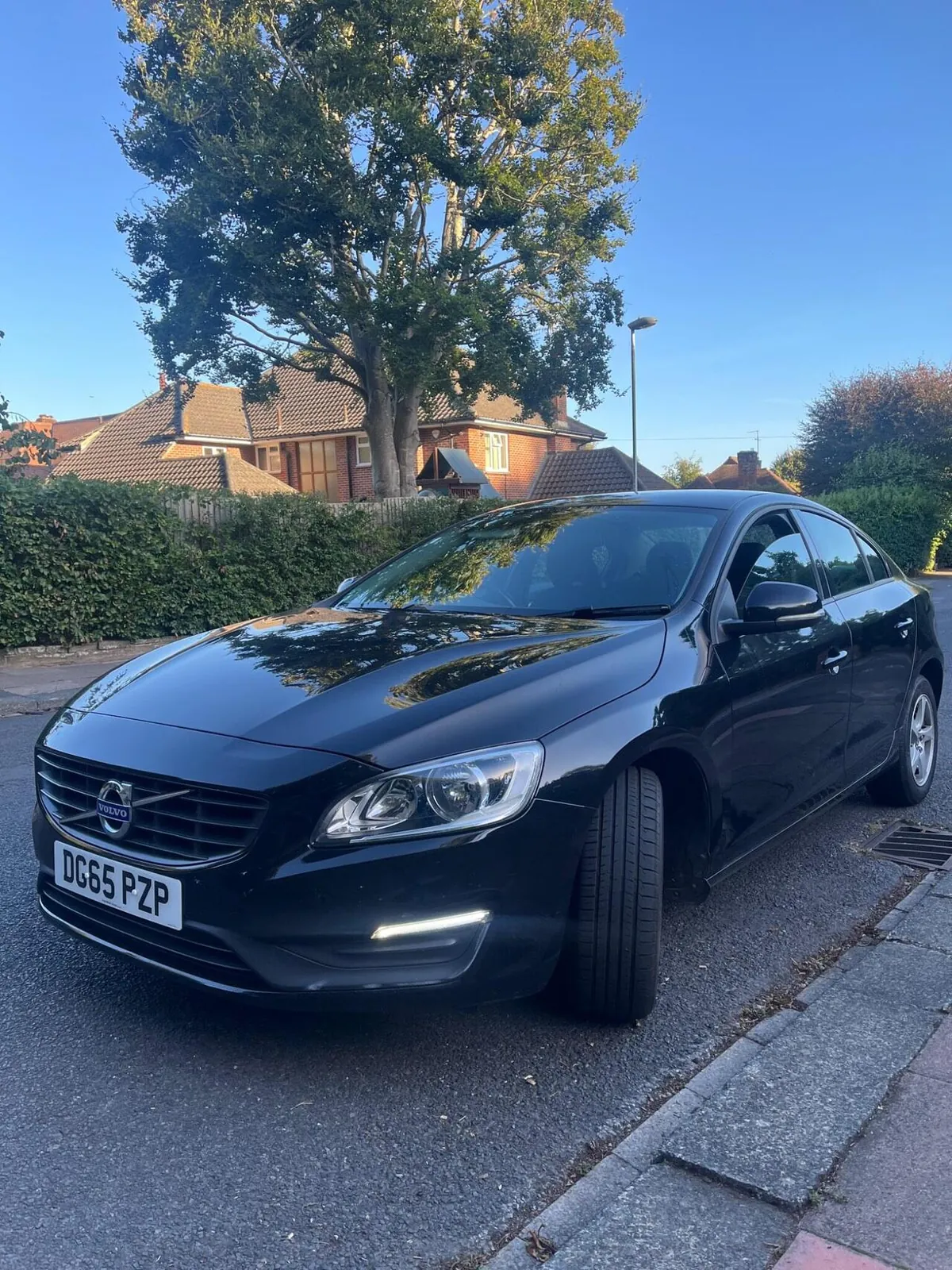 Volvo S60 2015 photo 2