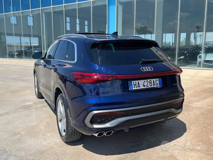 Audi Q5 2025 photo 4