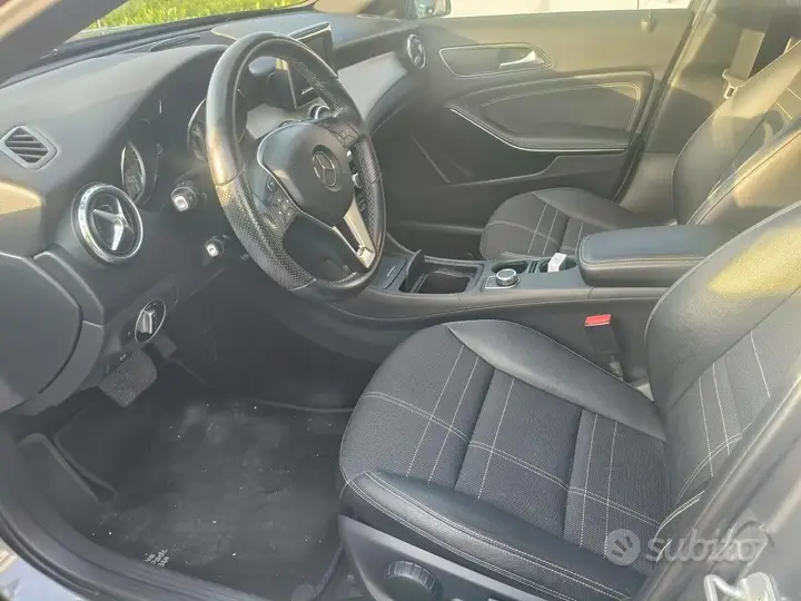 Mercedes-Benz Gla 2015 photo 4