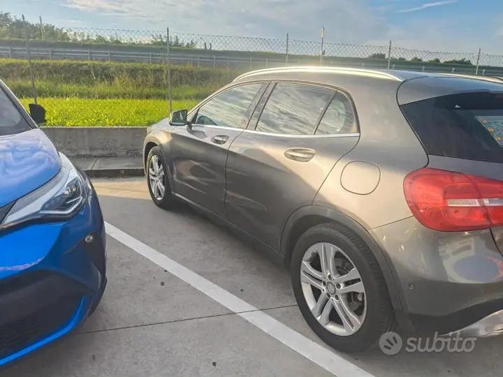 Mercedes-Benz Gla 2015 photo 5