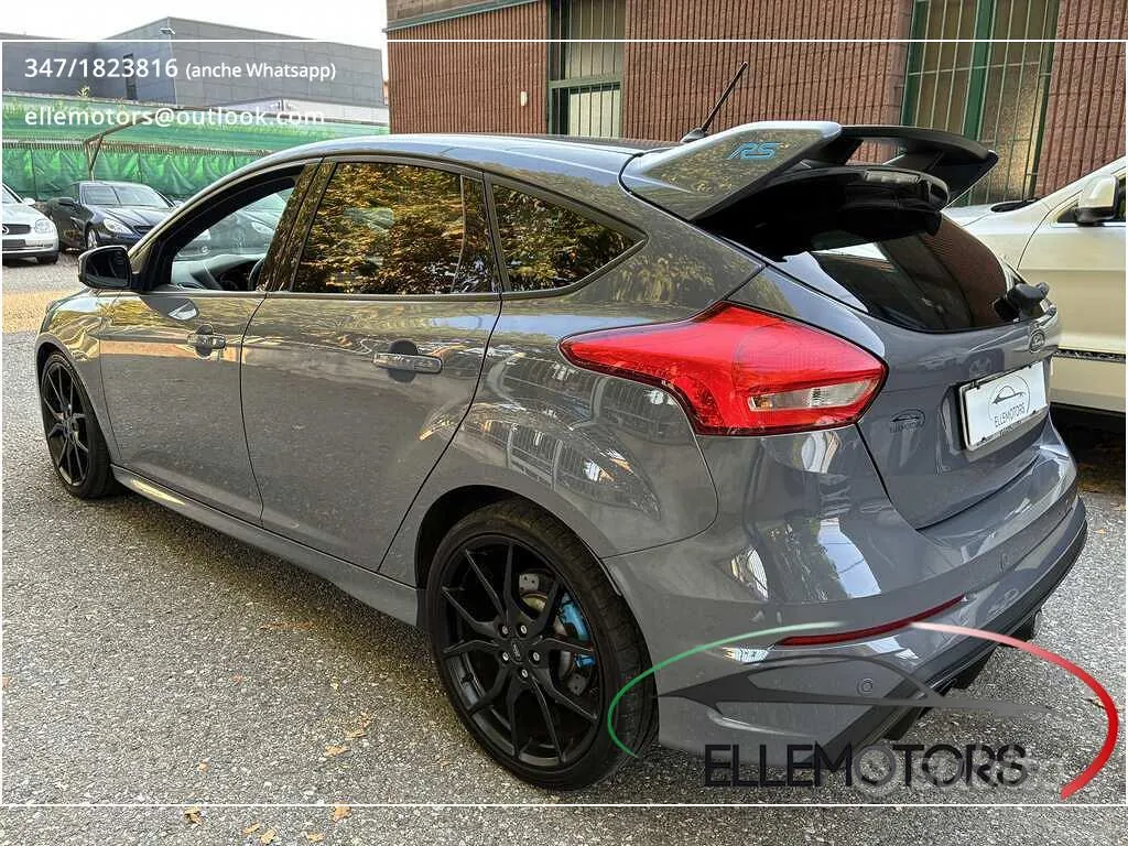 Ford Focus Rs 2017 photo 2