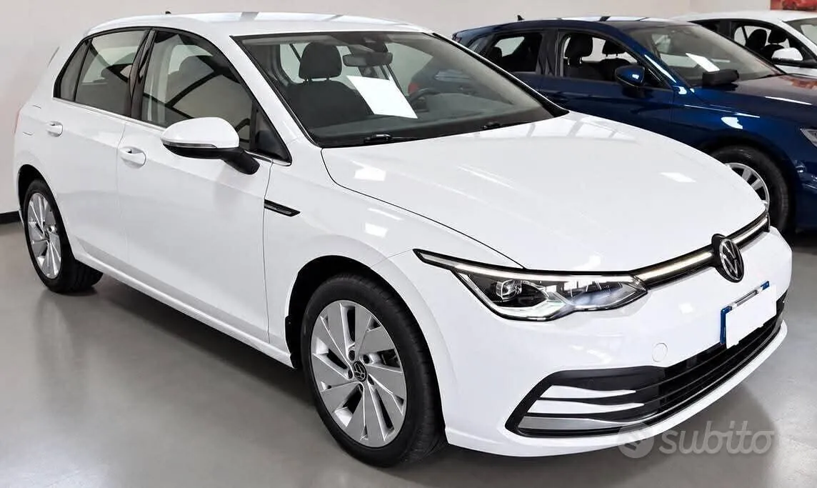 Volkswagen Golf 2022 photo 3