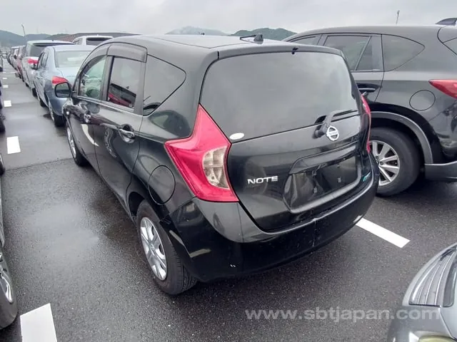 Nissan Note X 2014 photo 3