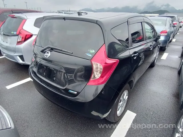 Nissan Note X 2014 photo 4