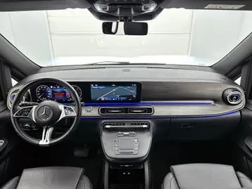 Mercedes-Benz V-Class 2025 photo 3