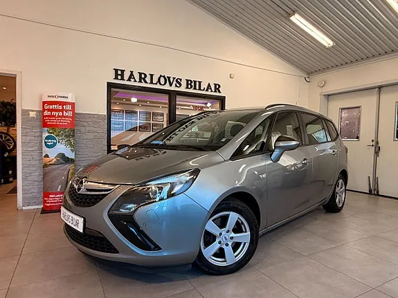 Opel Zafira Tourer 2012 photo 2