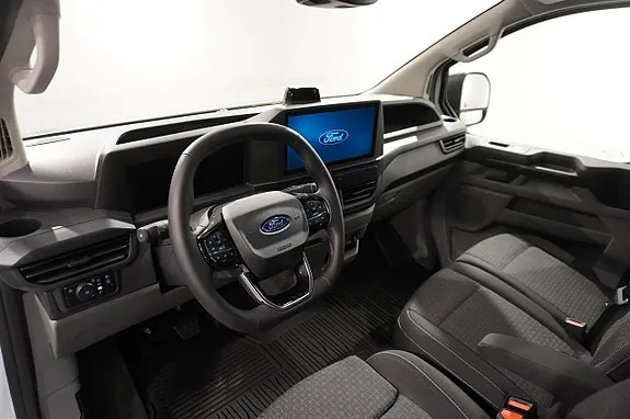 Ford Transit Custom 2026 photo 2