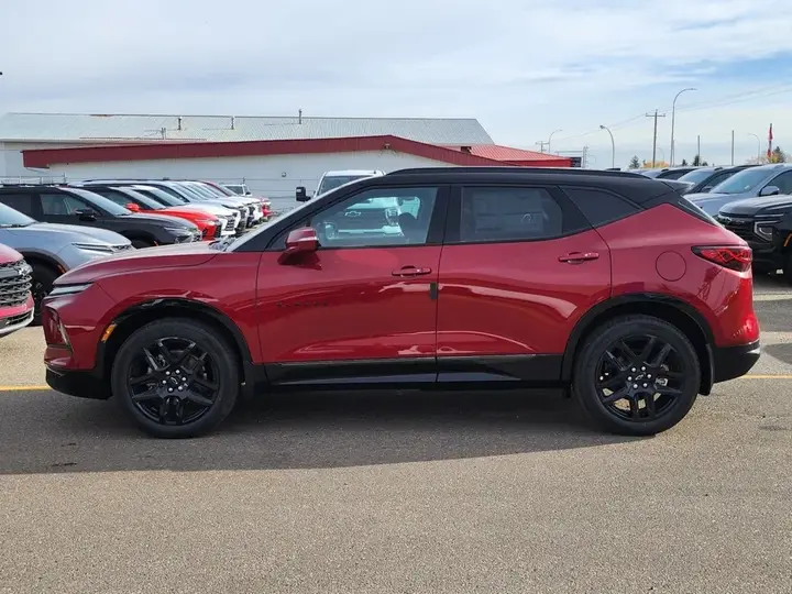 Chevrolet Blazer 2026 photo 3
