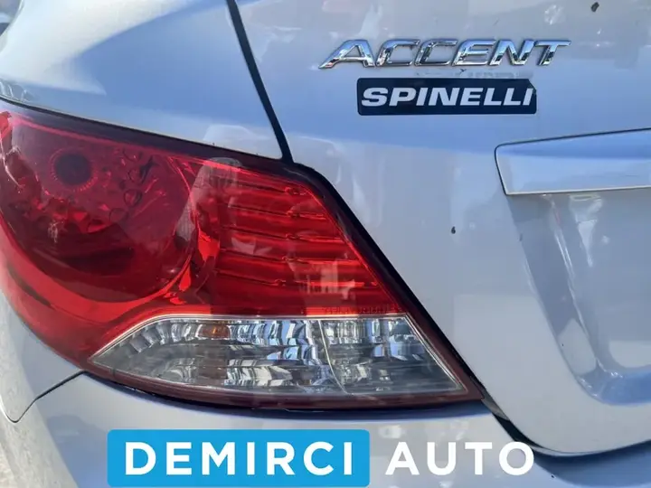 Hyundai Accent 2014 photo 2