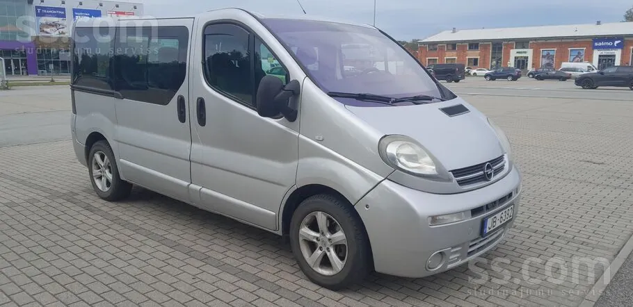 Opel Vivaro 2006 photo 2