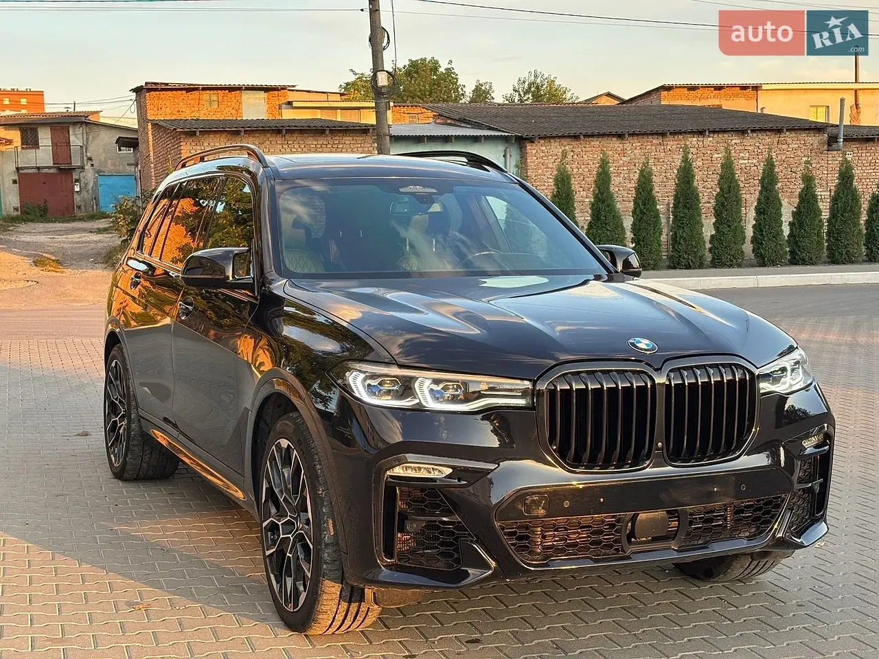BMW X7