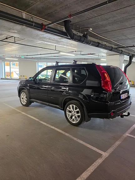 Nissan X-Trail 2010 photo 3