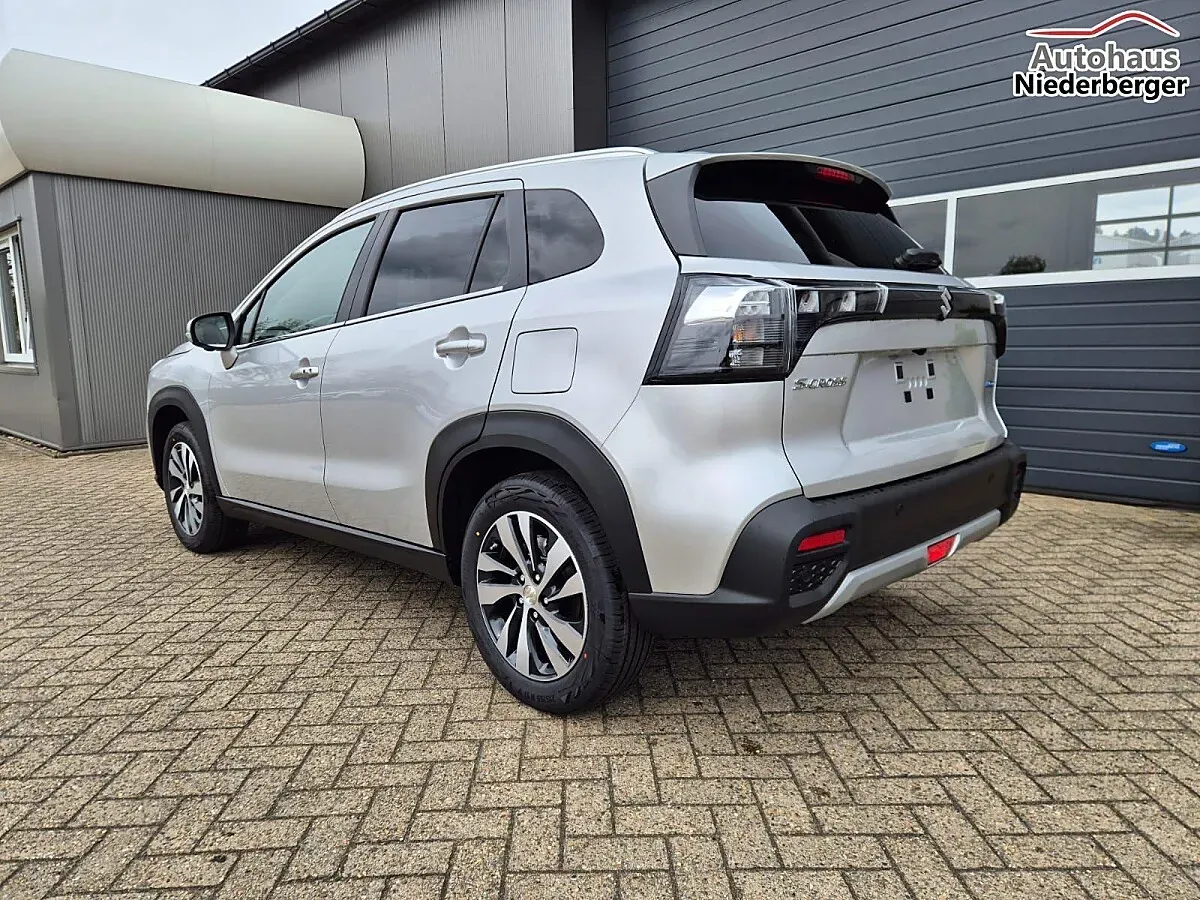 Suzuki S-Cross 2026 photo 3